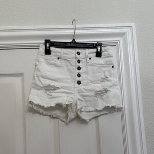 Abercrombie & Fitch High Waist White Distressed Shorts size 24 00R